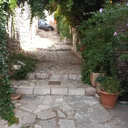 ανεμώνη Appartamento *